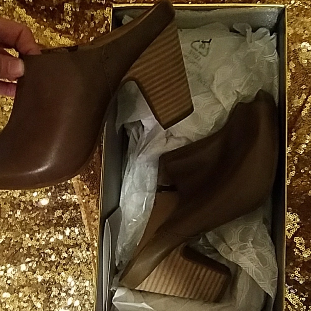 clarks sz 8 wedges